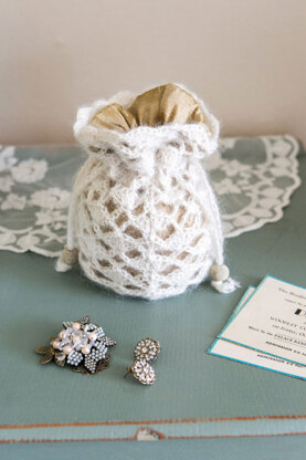 Twenty To Make Crocheted Purses by Anna Nikipirowicz