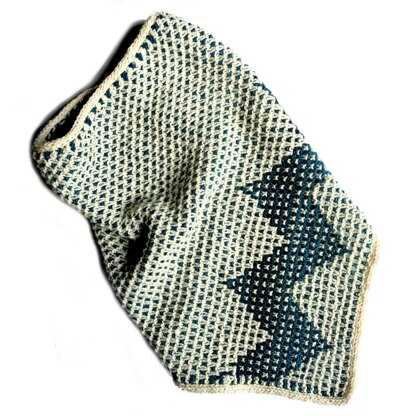 Kentia Cowl