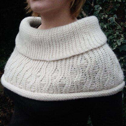 Rusalka Cowl