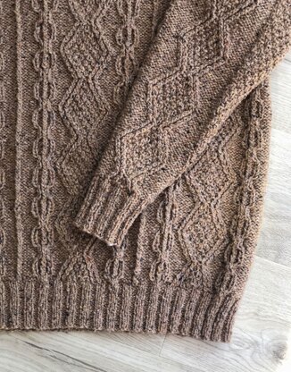 Inishfree, Aran Style Sweater