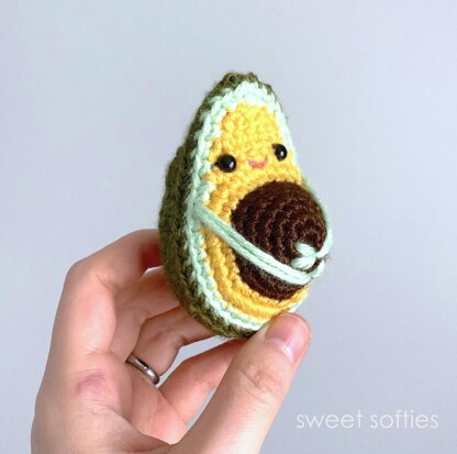 Pregnant Avocado Amigurumi Crochet pattern by Sweet Softies