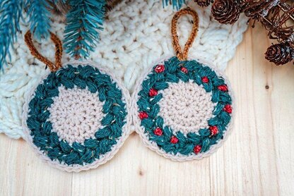 Wreath Ornament and Coaster