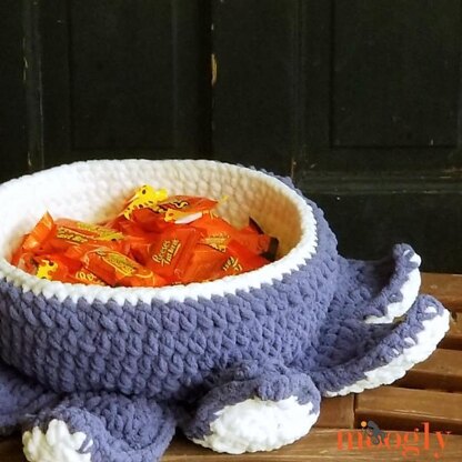 Halloween Tentacle Candy Bowl