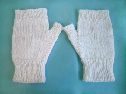 Broken grid gloves