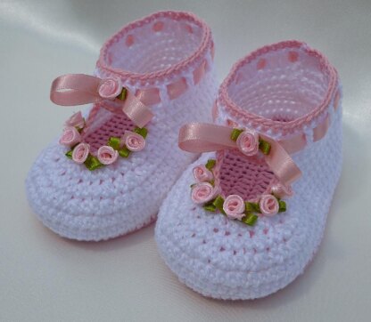 ROSY christening baby set Crochet pattern by Luba Davies | LoveCrafts