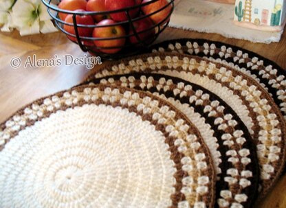 Intricate Banded Placemat
