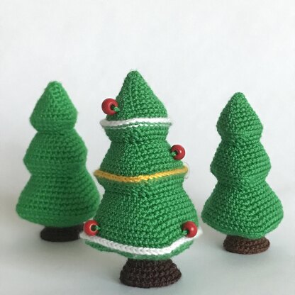 Christmas tree desk decor