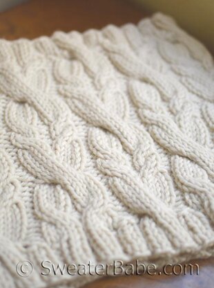 #120 Double Cabled Cowl