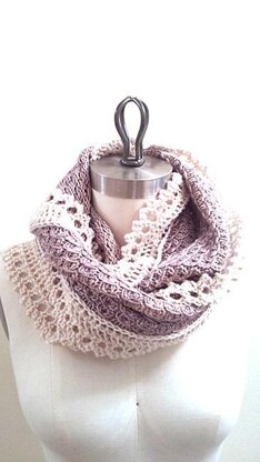 Cosmopolitan Frill Cowl