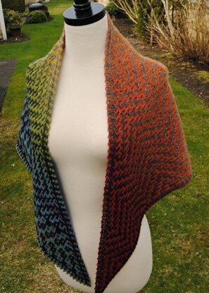 Dovetail shawl