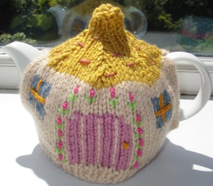 Cottage Tea Cosy