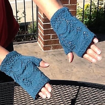 Road Trip Fingerless Mitts