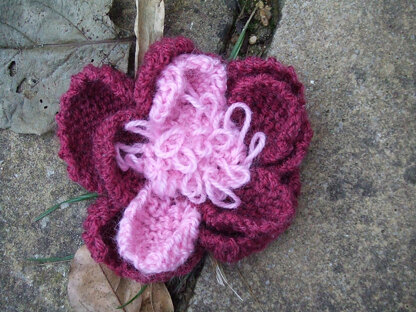 100 Flowers to Knit and Crochet