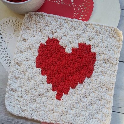 C2C Enamored Heart Washcloth