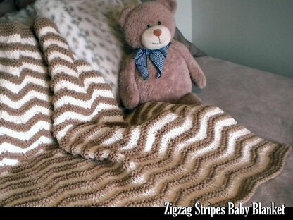 Zigzag Stripes Baby Blanket