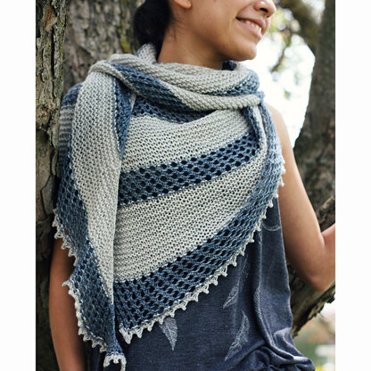 Wonderland Yarns Mesh-enger Shawl PDF