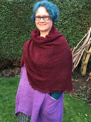 Maid Marion Shawl