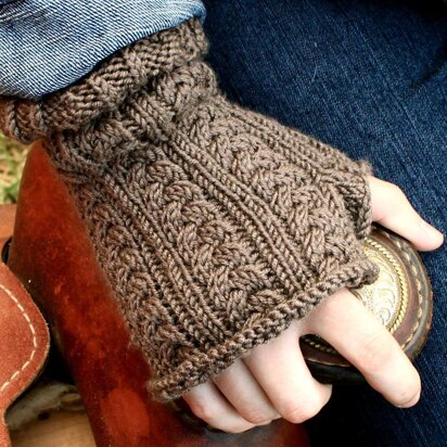 Delicate Fingerless Gloves