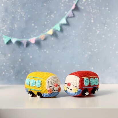 Nobu-chan the baby bus amigurumi pattern by amigurumei