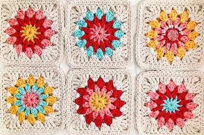 The Granny Flower Square
