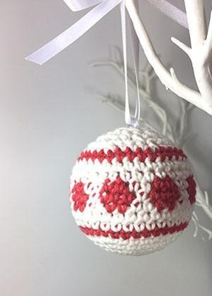 Crochet Christmas Bauble