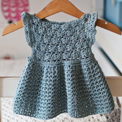 Crochet baby pinafore outlet dress pattern