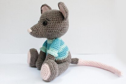 Amigurumi Crochet Mouse Pattern