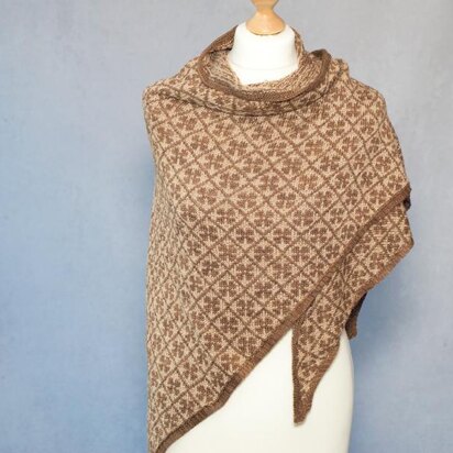 Tessa - Triangle shawl