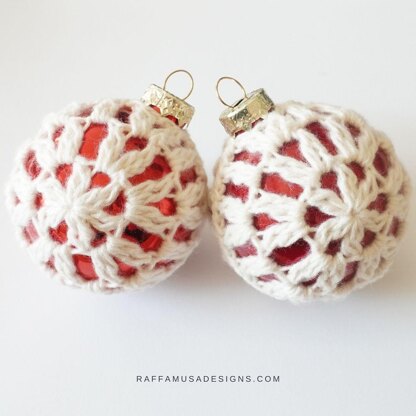 Lace Christmas Baubles
