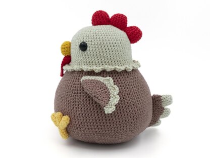 Amigurumi Hen, Chick, and Egg