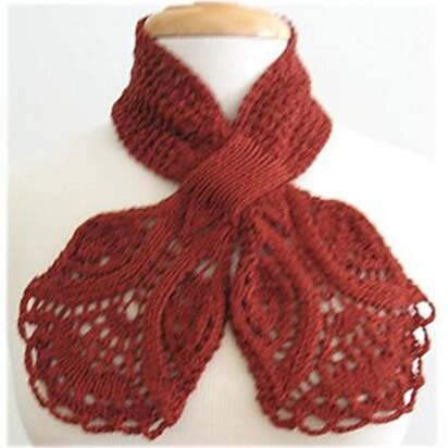 K753-Cassandane Keyhole Scarf