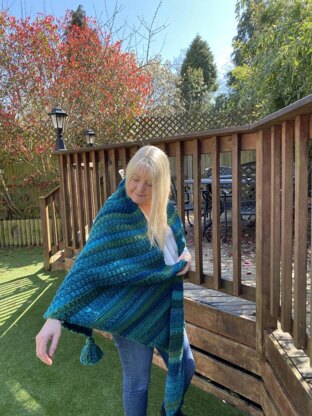 Pebble Beach Side to Side Shawl