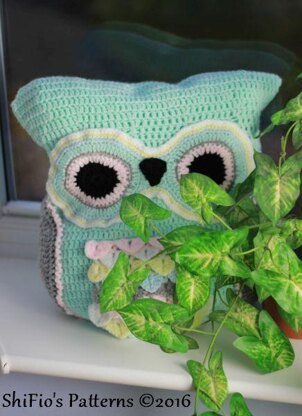 235 Owl Cushion Crochet Pattern #235