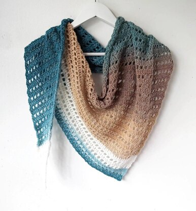 Easy Cake Yarn Shawl Crochet pattern by Carmen Heffernan