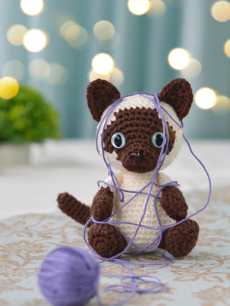 Crochet Kits - Amigurumi Art Cats & Dogs Kit - Siamese