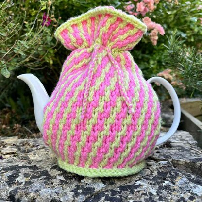 Marshmallow 4 Cup Teapot Cosy Knitting Pattern