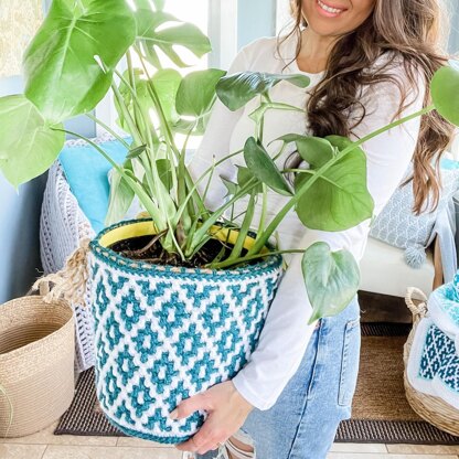 Potted Paradise Mosaic Basket