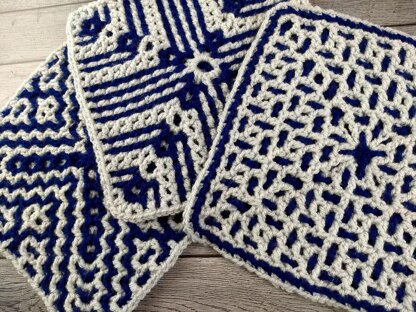 April Interlocking Square - Kickin Crochet