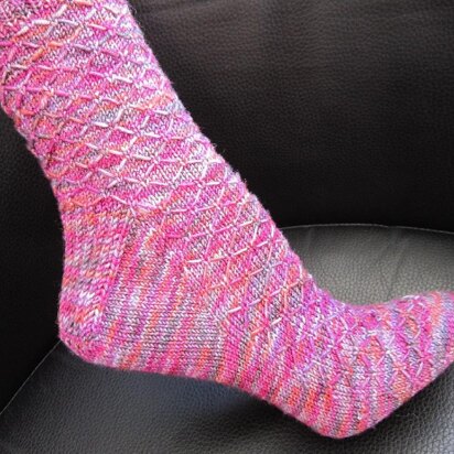 Lattice Knit Socks (toe up)