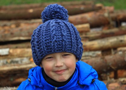 The Amur cable hat