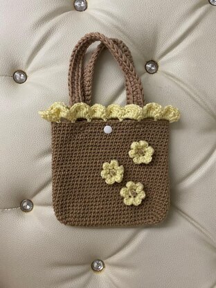 Flower tote bag