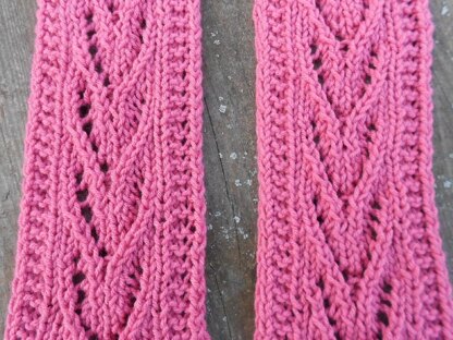 Rosevine Lace Scarf