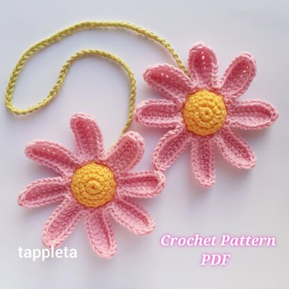 Pink flowers crochet car hanger pattern, Crochet daisy rearview mirror charm, Flowers car decor pattern, Hanging car crochet accessories