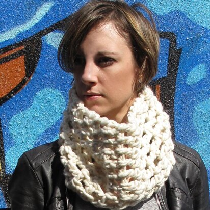 Supersonic Crochet Cowl