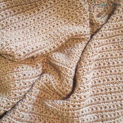Star Stitch Cozy Throw