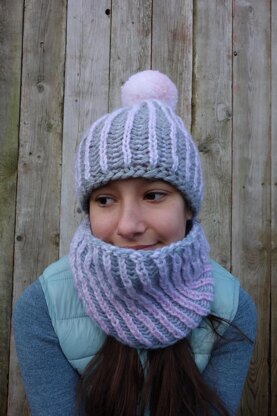 Icicles Hat and Cowl
