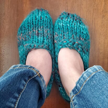 Cozy Slippers Knitting pattern by Lone Gems