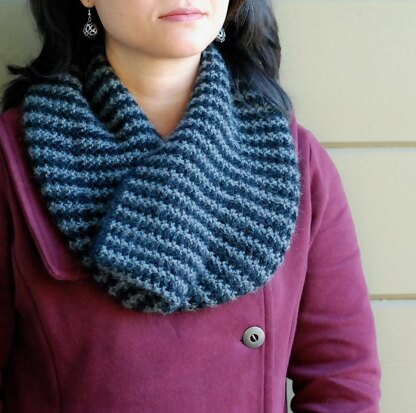 Point Isabel Cowl