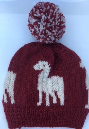 Adult Hat With Alpaca Motif