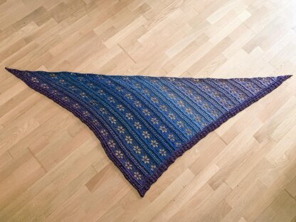 Triangular Scarf "Helike"